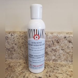 First Aid Beauty Ultra Repair Wild Oat Hydrating Toner